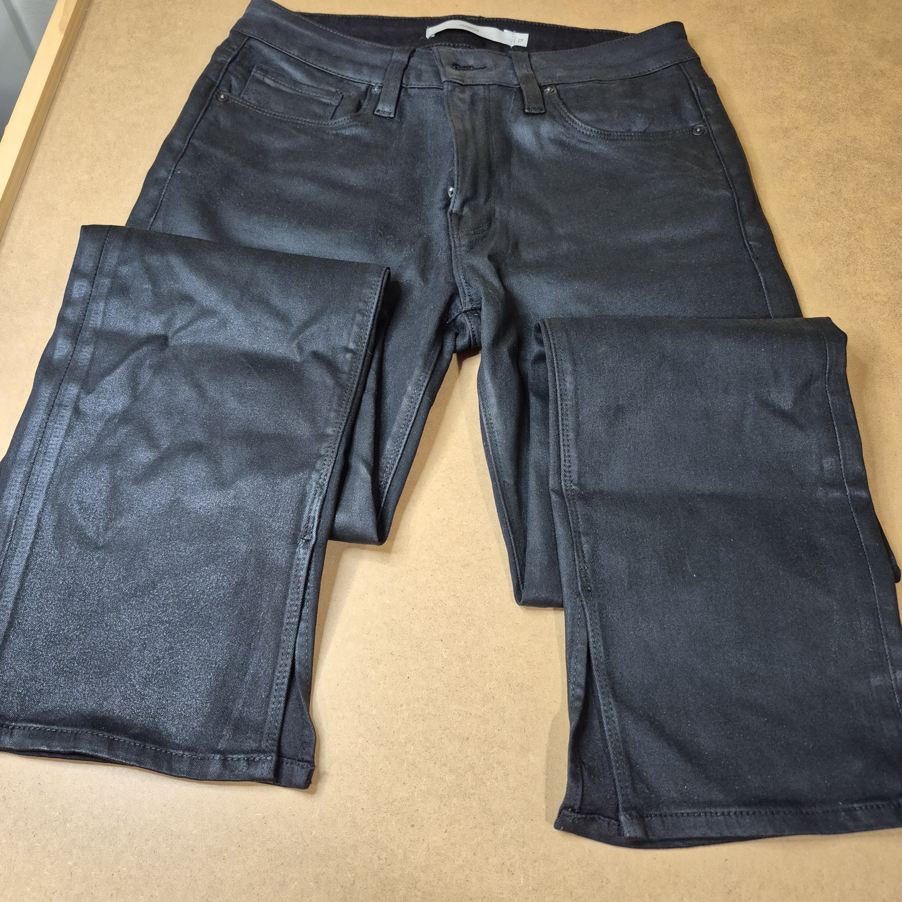 Hudson Jeans Women's Black Straight Leg Denim Vmh24